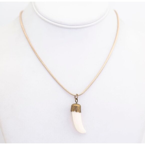 16'' Vintage Beast Tooth Choker Necklace - A7 - Picture 2 of 3